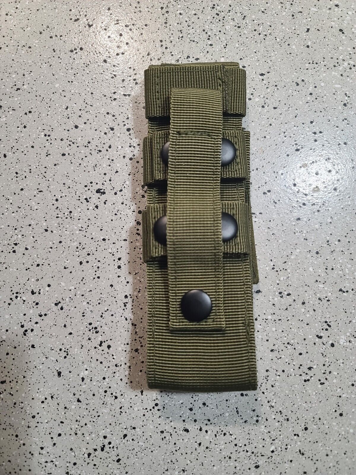 Pochette de garrot vert OD, avec cisailles de traumatologie et garrot rapide à une main.