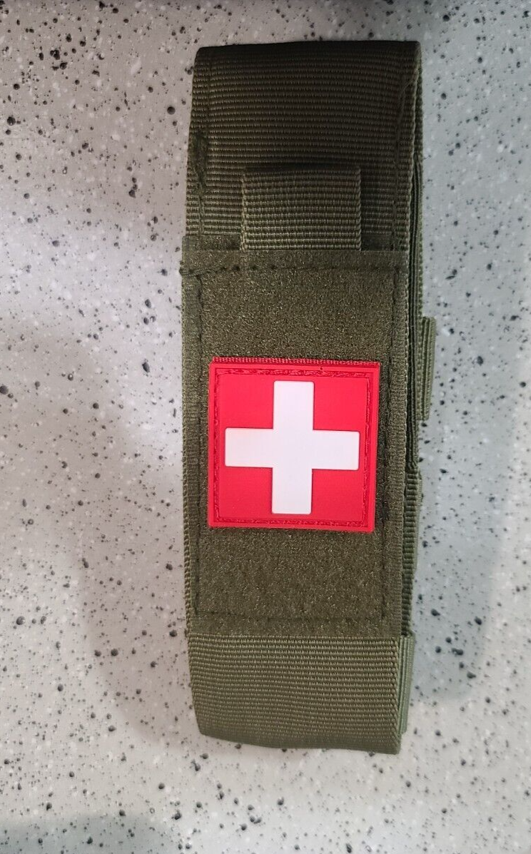 Pochette de garrot vert OD, avec cisailles de traumatologie et garrot rapide à une main.