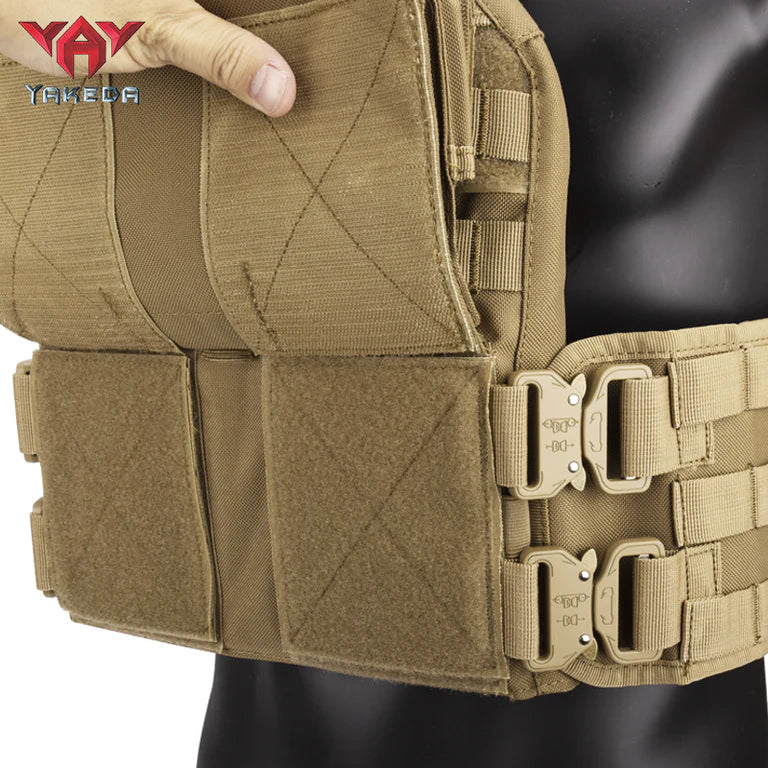 YAKEDA VT-8426 Tactical Vest/Plate Carrier with Hydration Molle Pouch on Back.