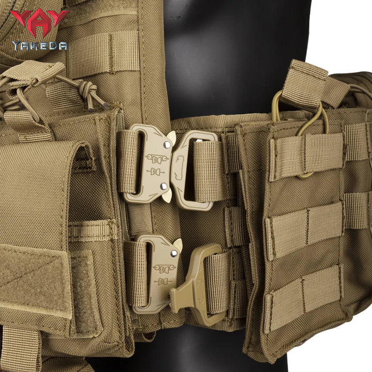 YAKEDA VT-8426 Tactical Vest/Plate Carrier with Hydration Molle Pouch on Back.
