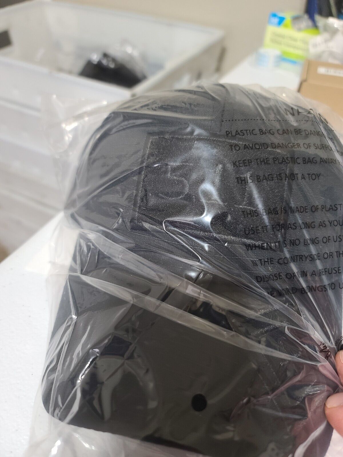 5.11 BLACK ON BLACK STYLE HAT.