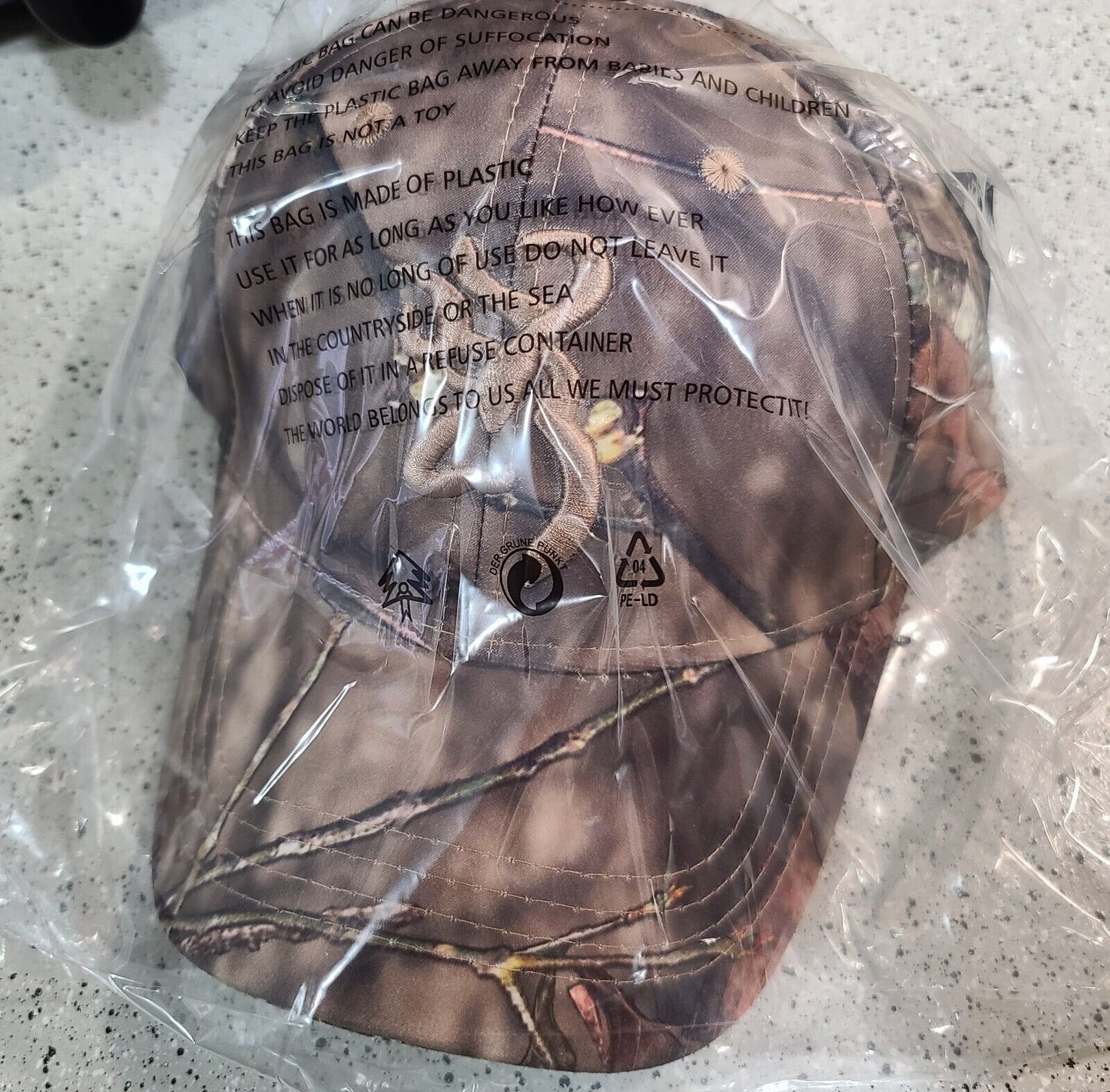 BROWNING MOSSY OAK HAT.
