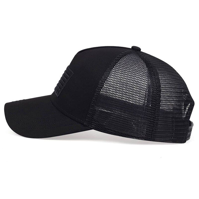 AMERICAN FLAG MESH BASEBALL HAT.