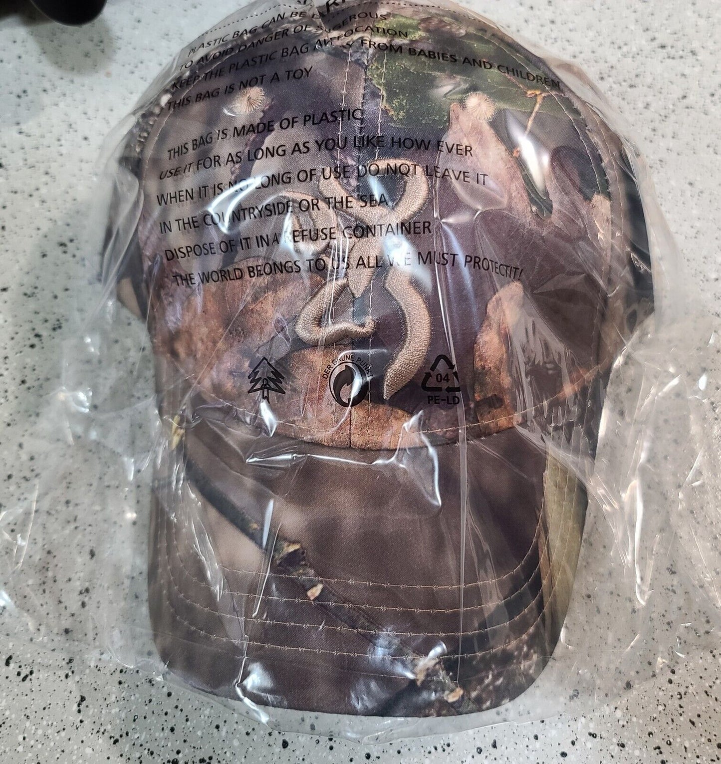 BROWNING MOSSY OAK HAT.