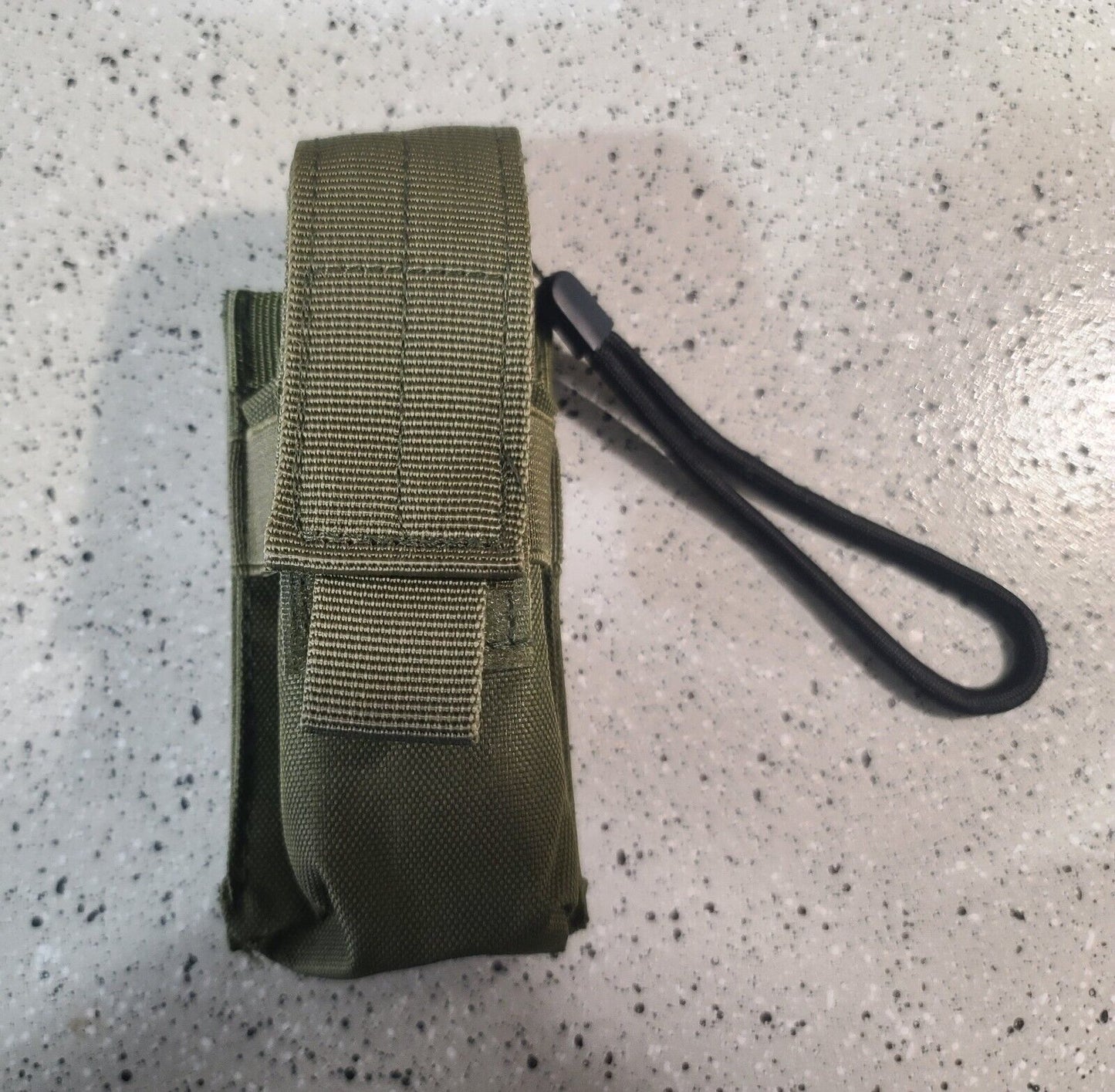 ARMY GREEN MOLLE FLASHLIGHT HOLDER WITH FLASHLIGHT