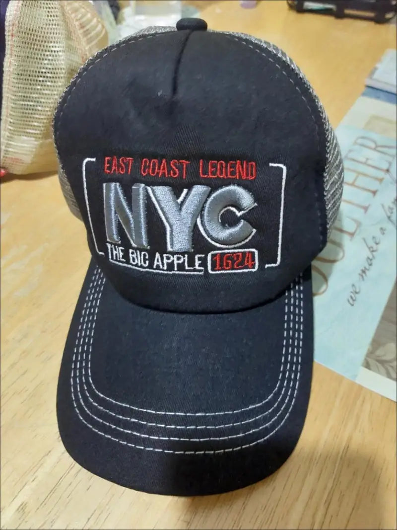 NEW YORK CITY THE BIG APPLE CHAPEAU DE STYLE CAMION BRODÉ EN 3D 